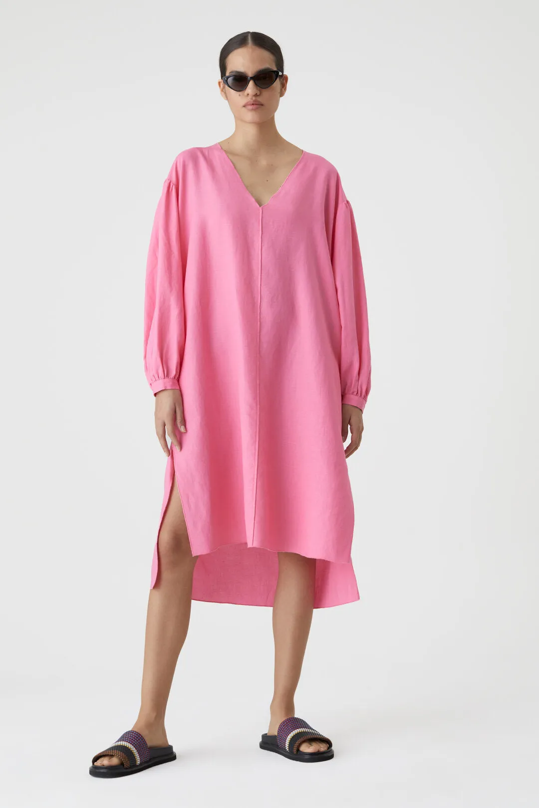 Dress with V-Neck - Pink Lilies