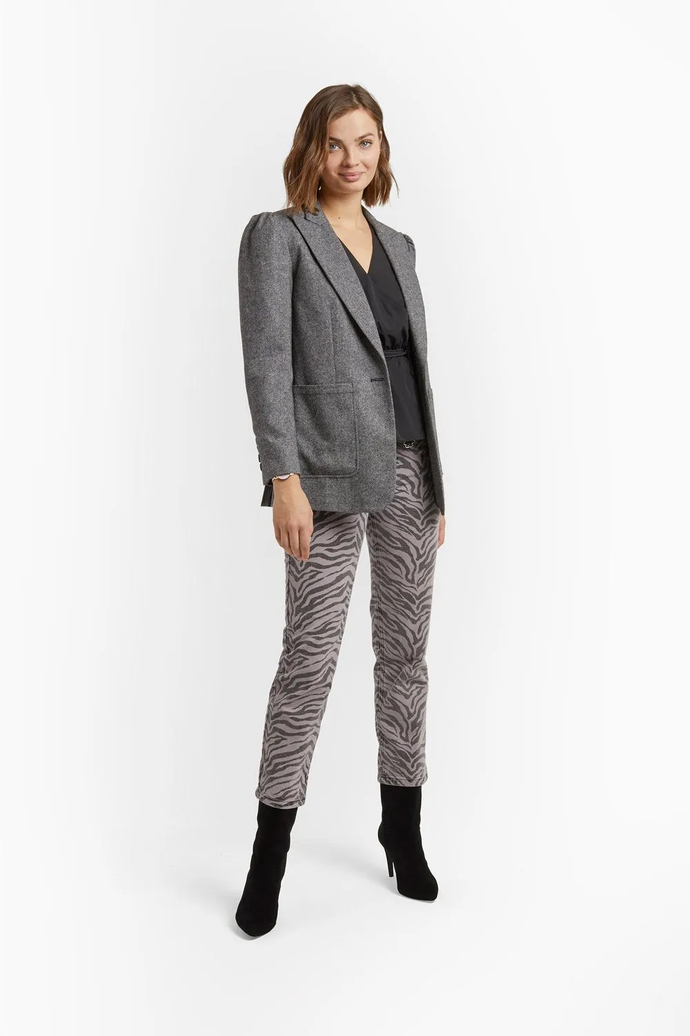 Pax Blazer