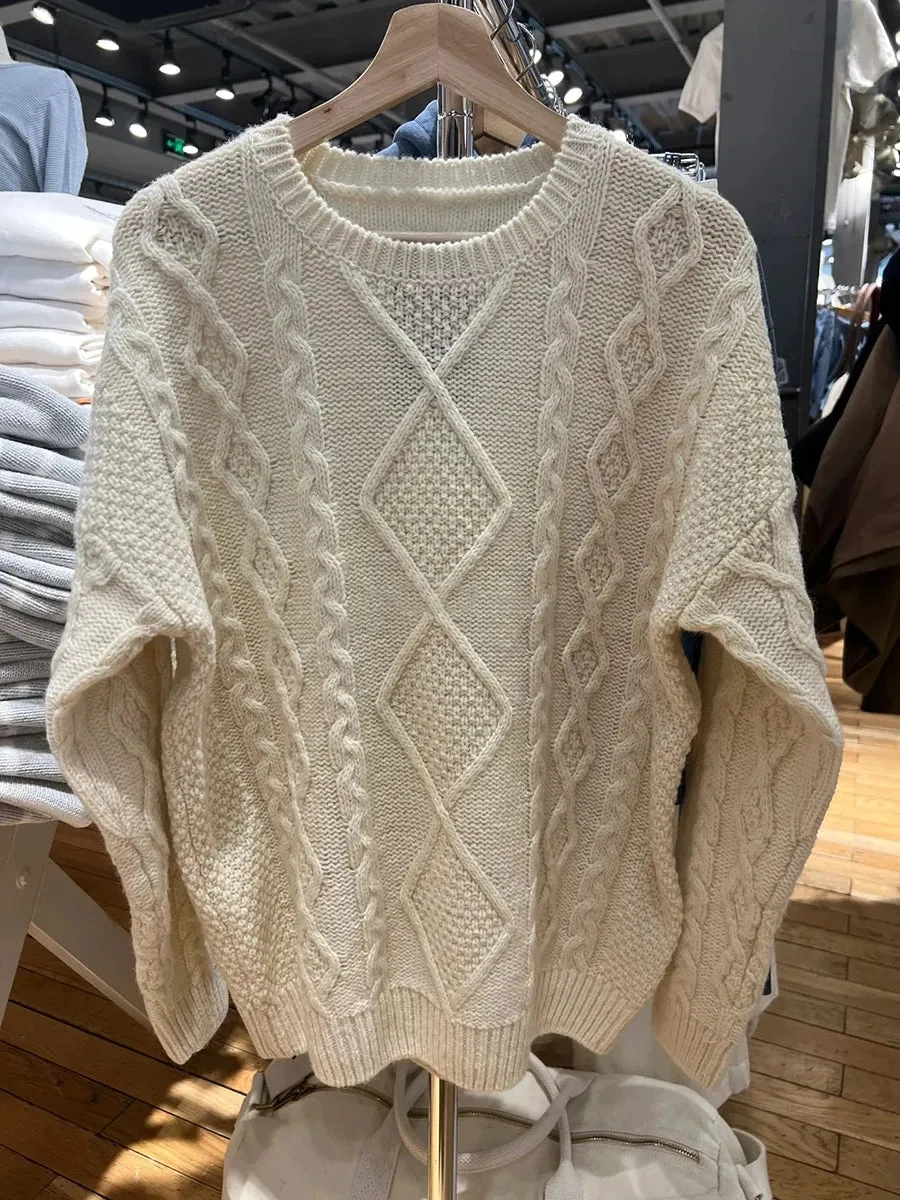 TAVIMART  -  Twisted Flower Beige Thick Sweater Women Autumn O-Neck Loose Knitted Jumpers Sweet Preppy Style Solid Sweet Pullover Sweaters
