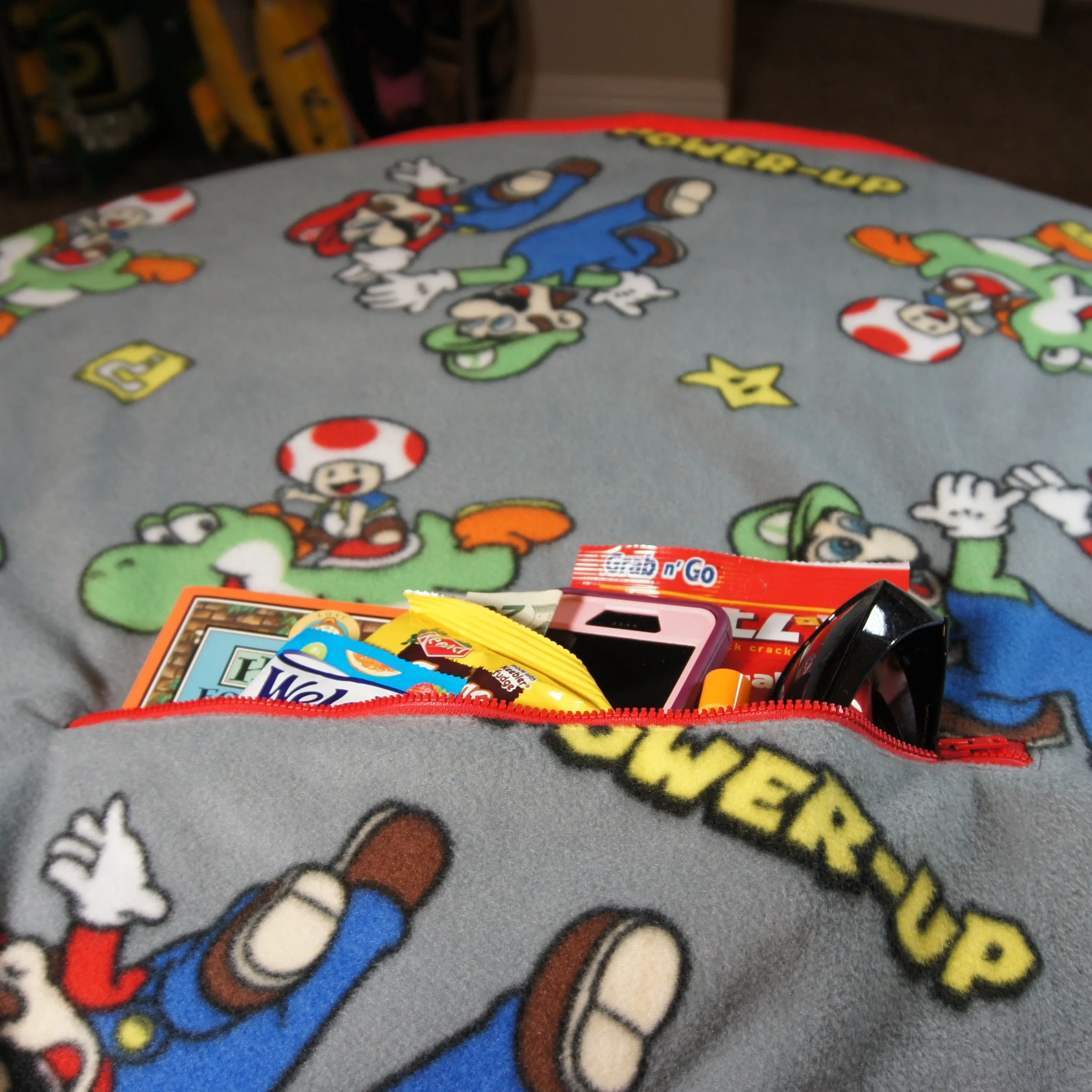Throws - Road Trip - Medium - Brand Loyalty - Mario